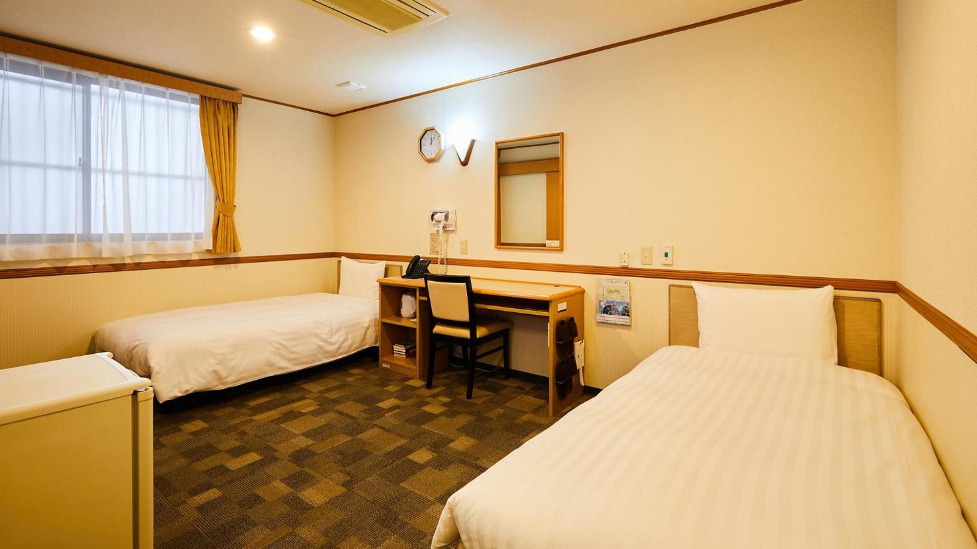 Toyoko Inn Tokyo Tozai-sen Nishi-kasai Kültér fotó