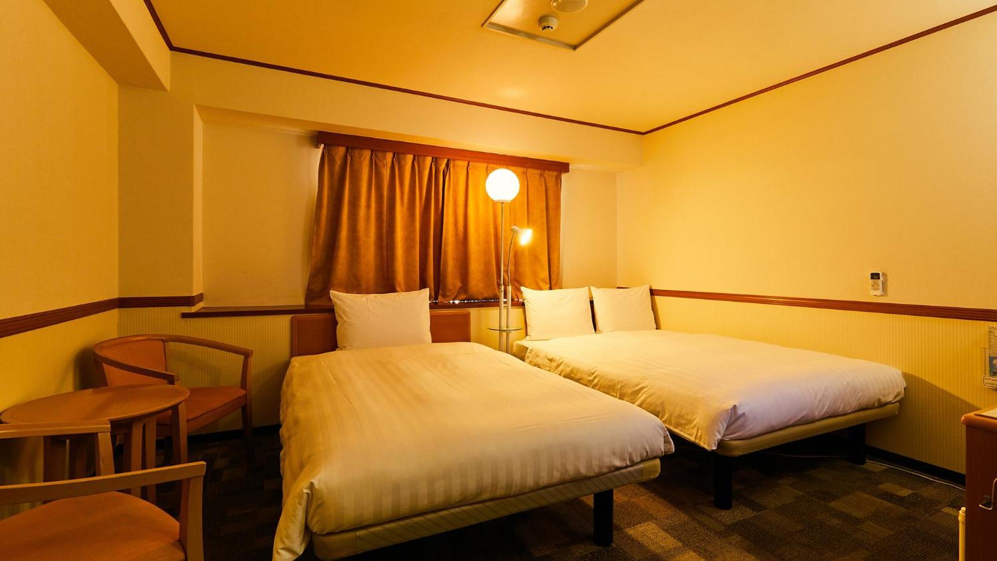 Toyoko Inn Tokyo Tozai-sen Nishi-kasai Szoba fotó